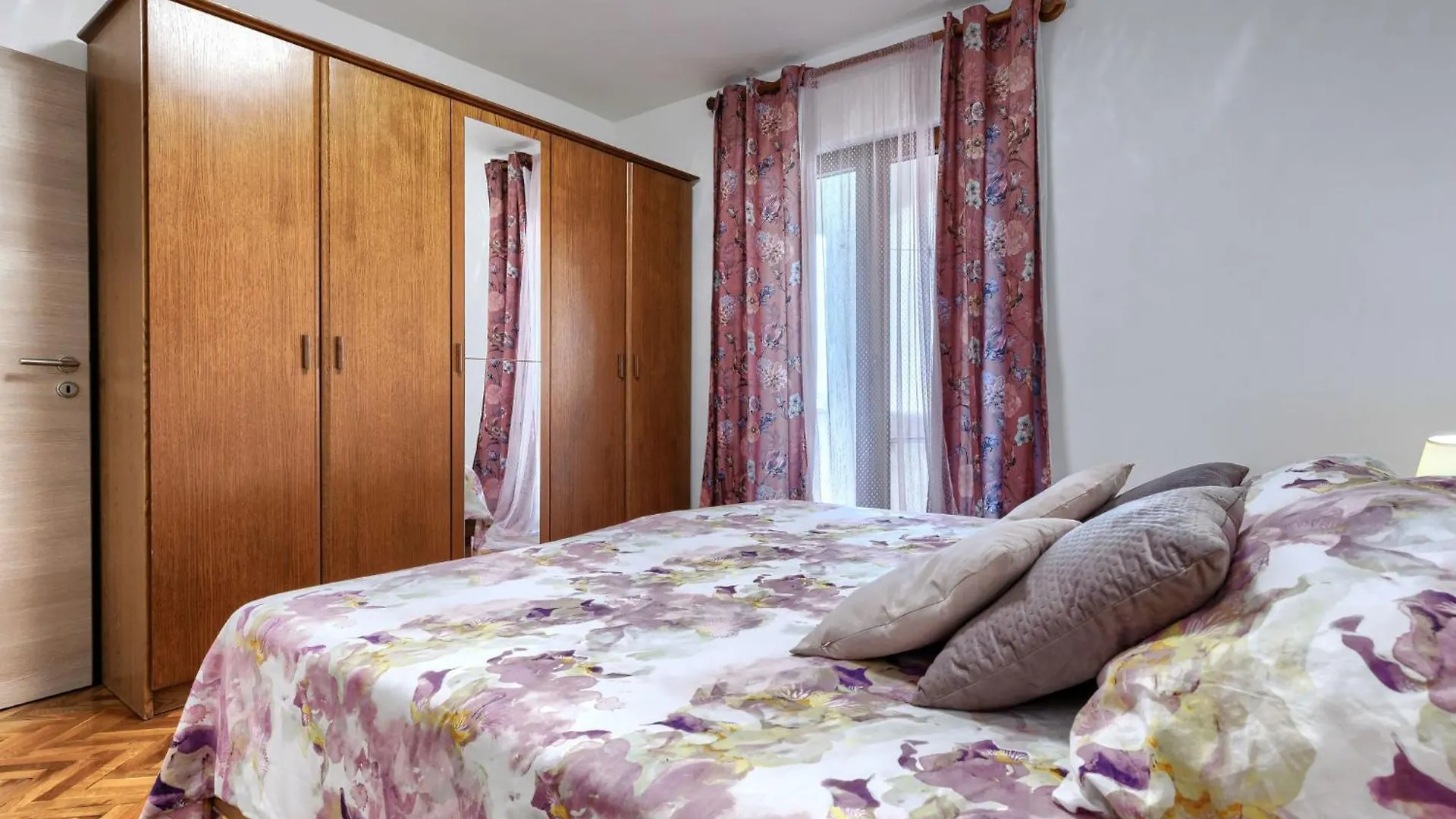 Holiday Home Lorena By Interhome Raša